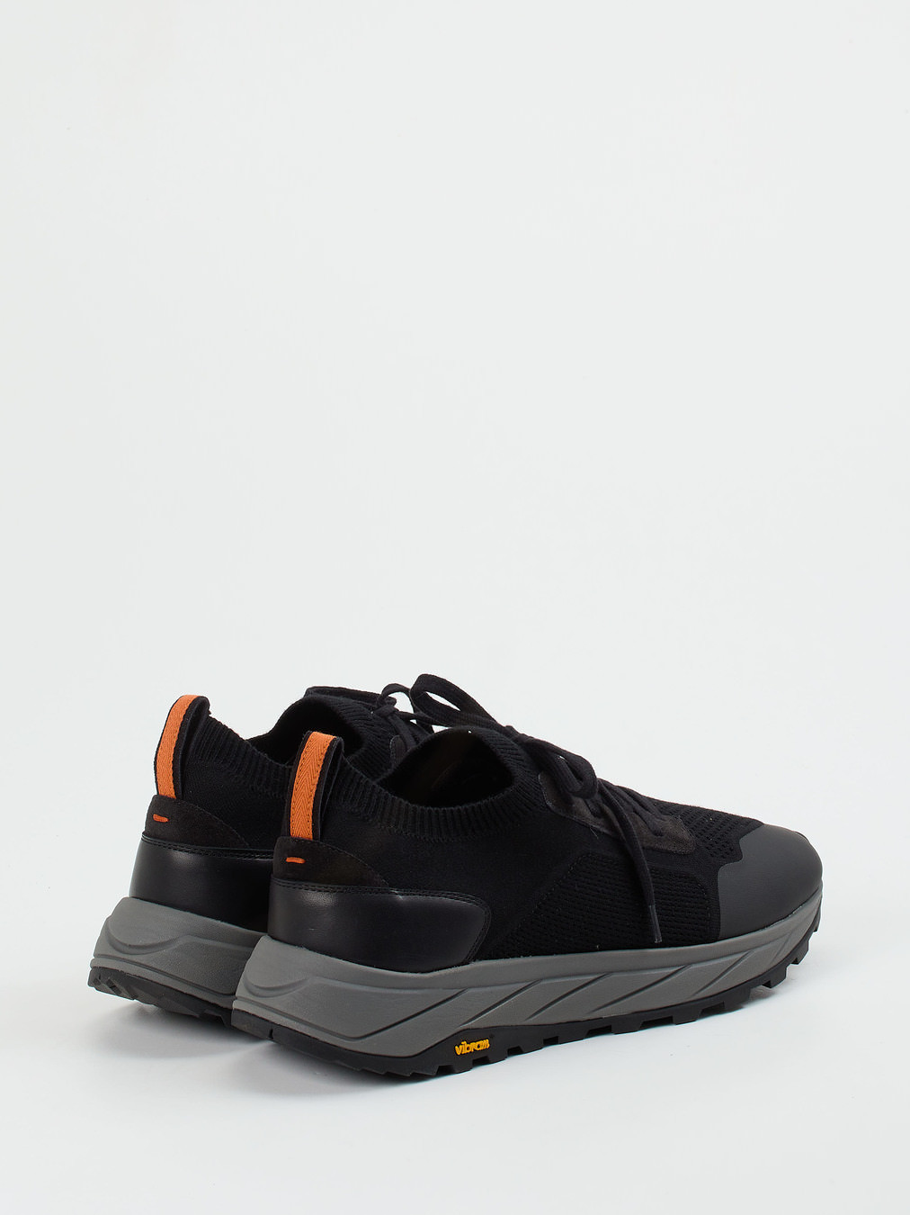 Sneaker schwarz 4661009051303