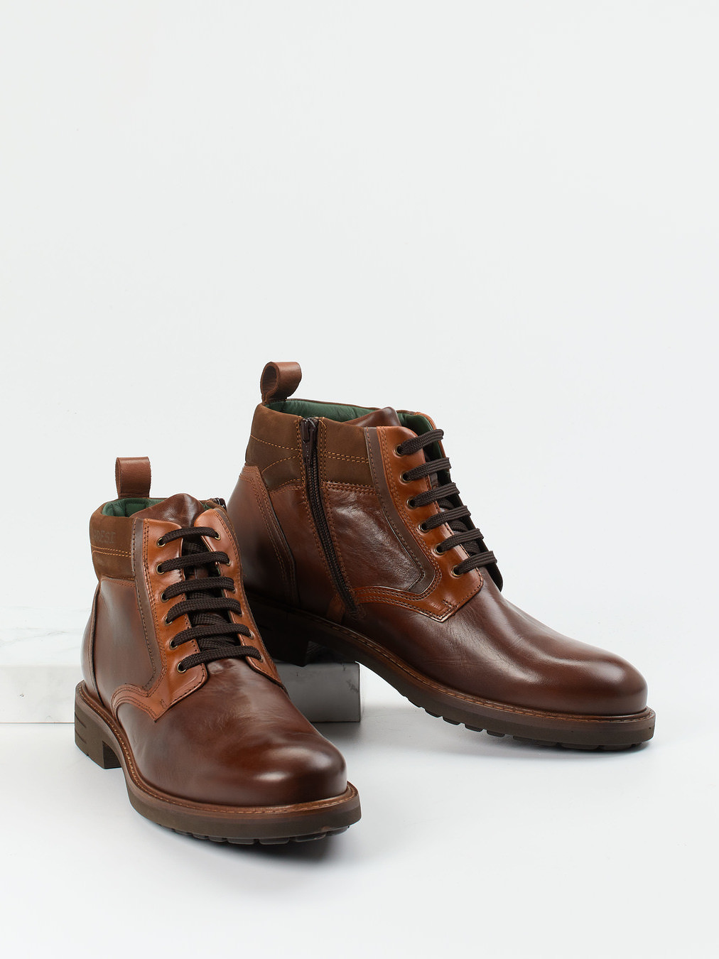 Boots braun 4701229058104