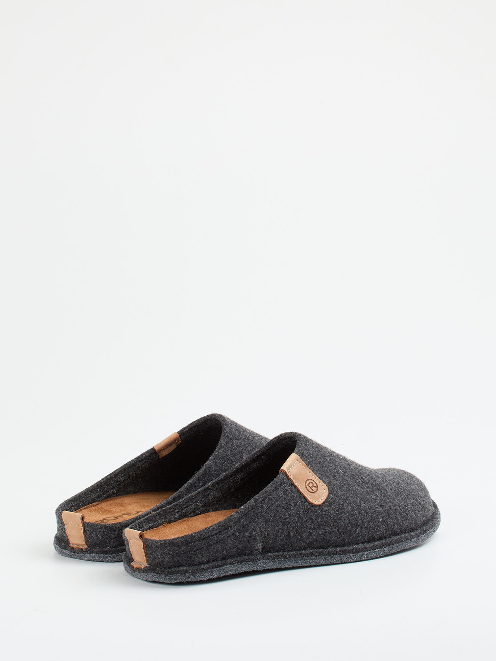 Pantolette grau 7463409005103