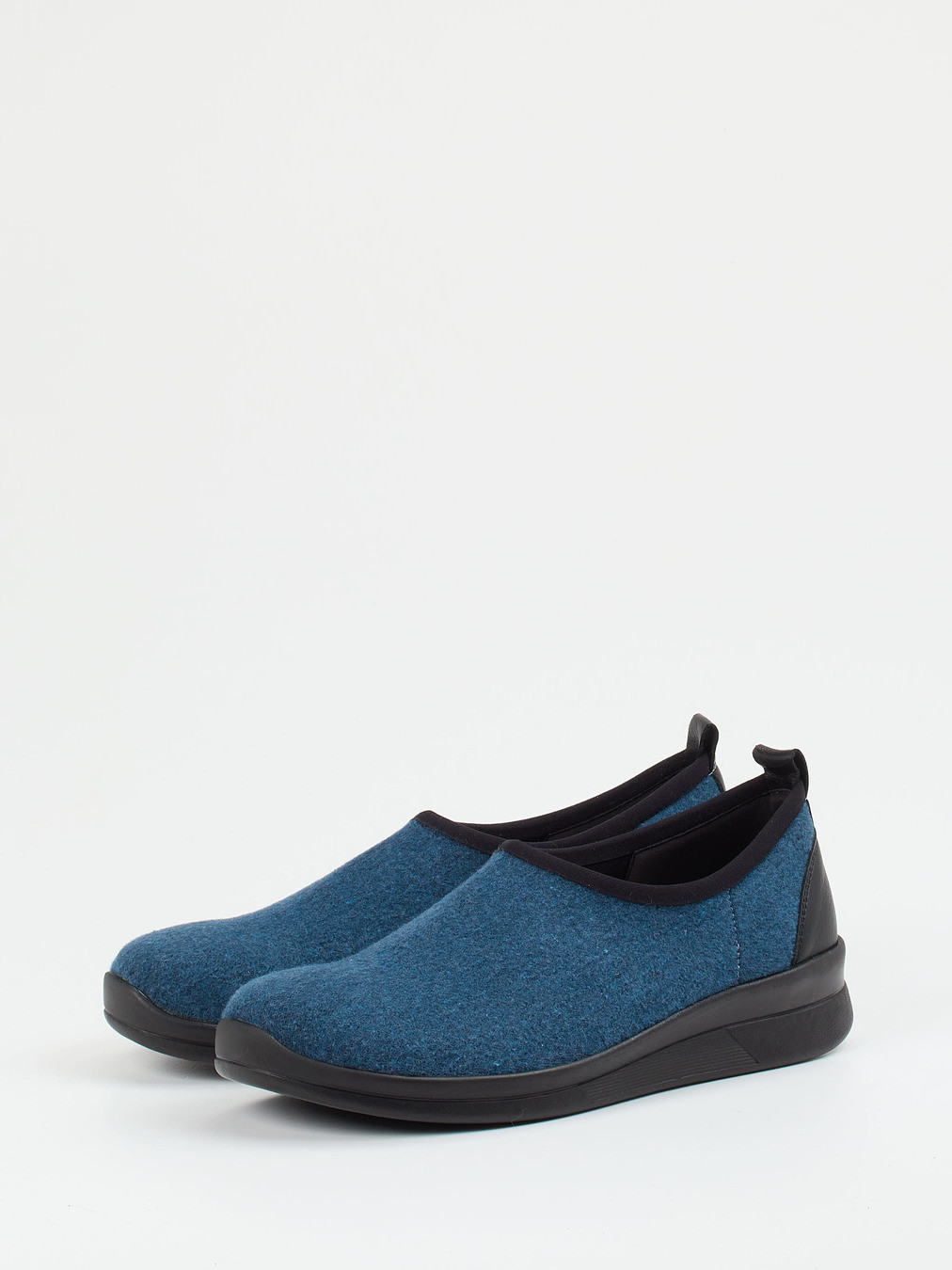 Pantolette blau 7173179000102