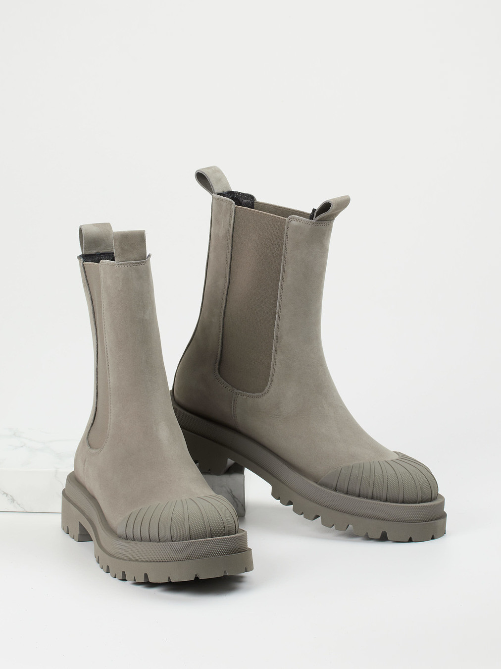 Chelsea Boots grau 1735459000504