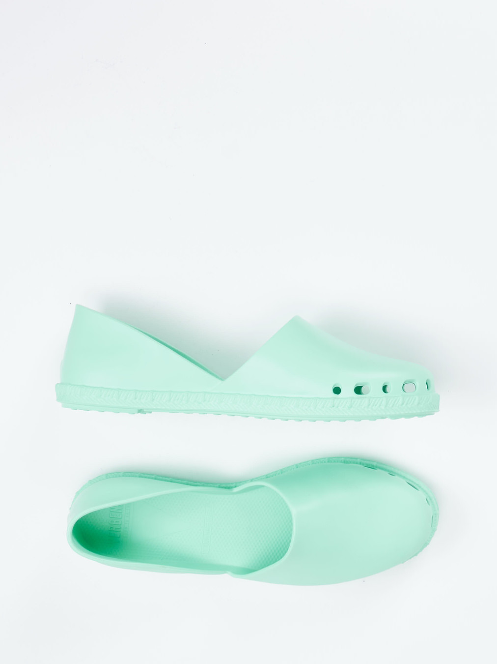 Badepantolette grün 7121699000404