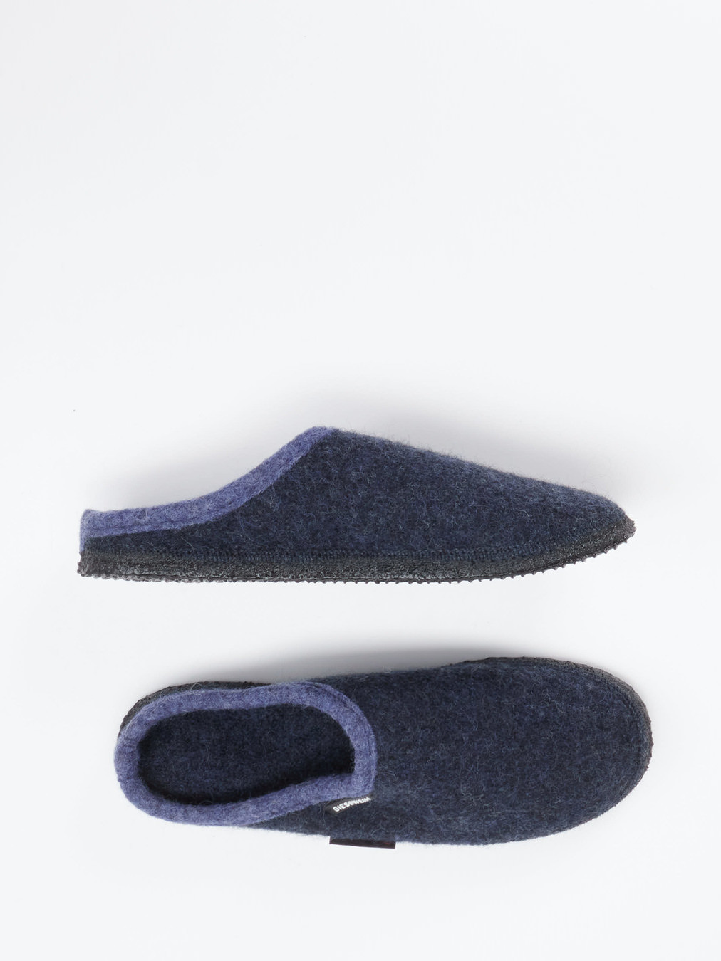 Hausschuh blau 7484109000304