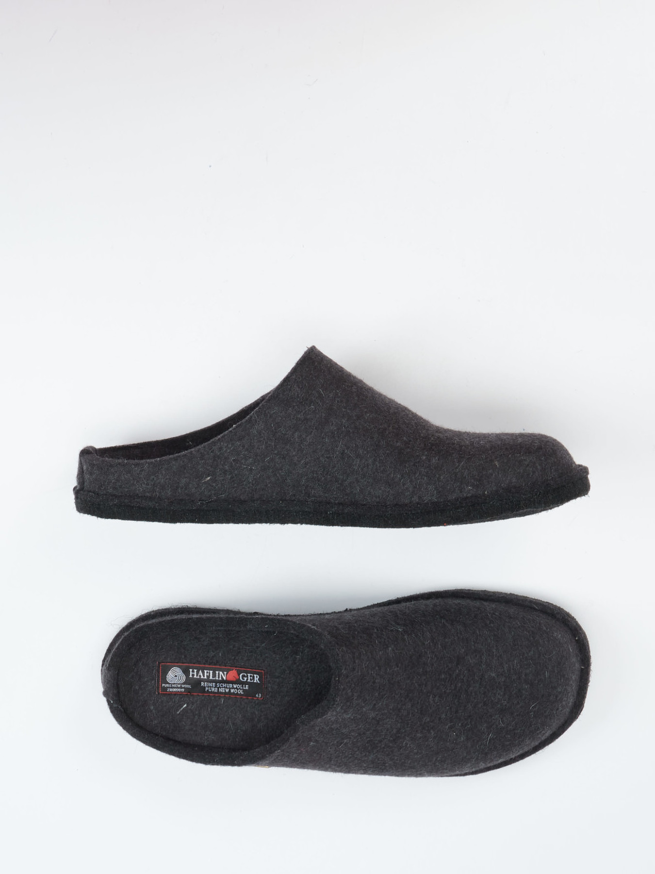 Pantolette grau 7463409001404