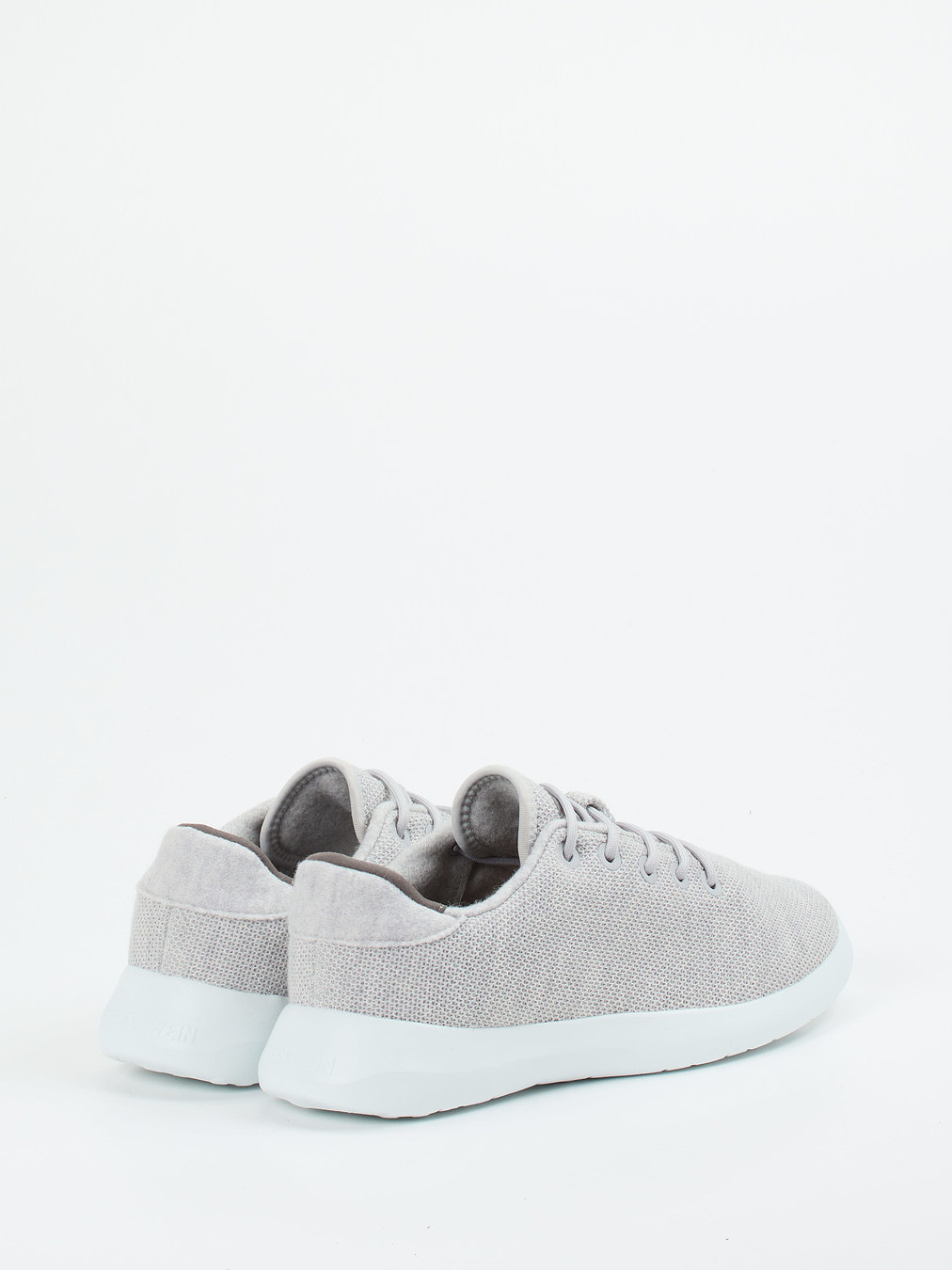 Pantolette grau 7413499000203