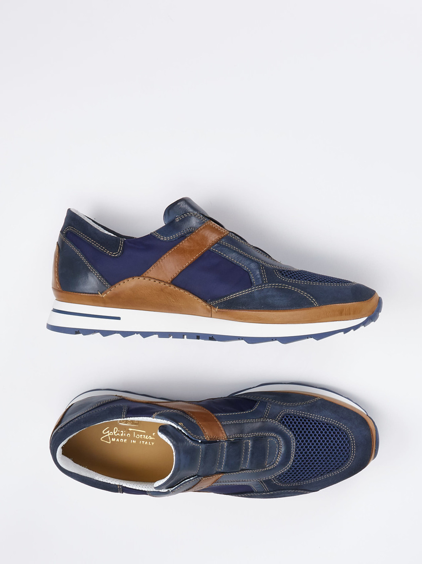 Slipper blau 4561102000704