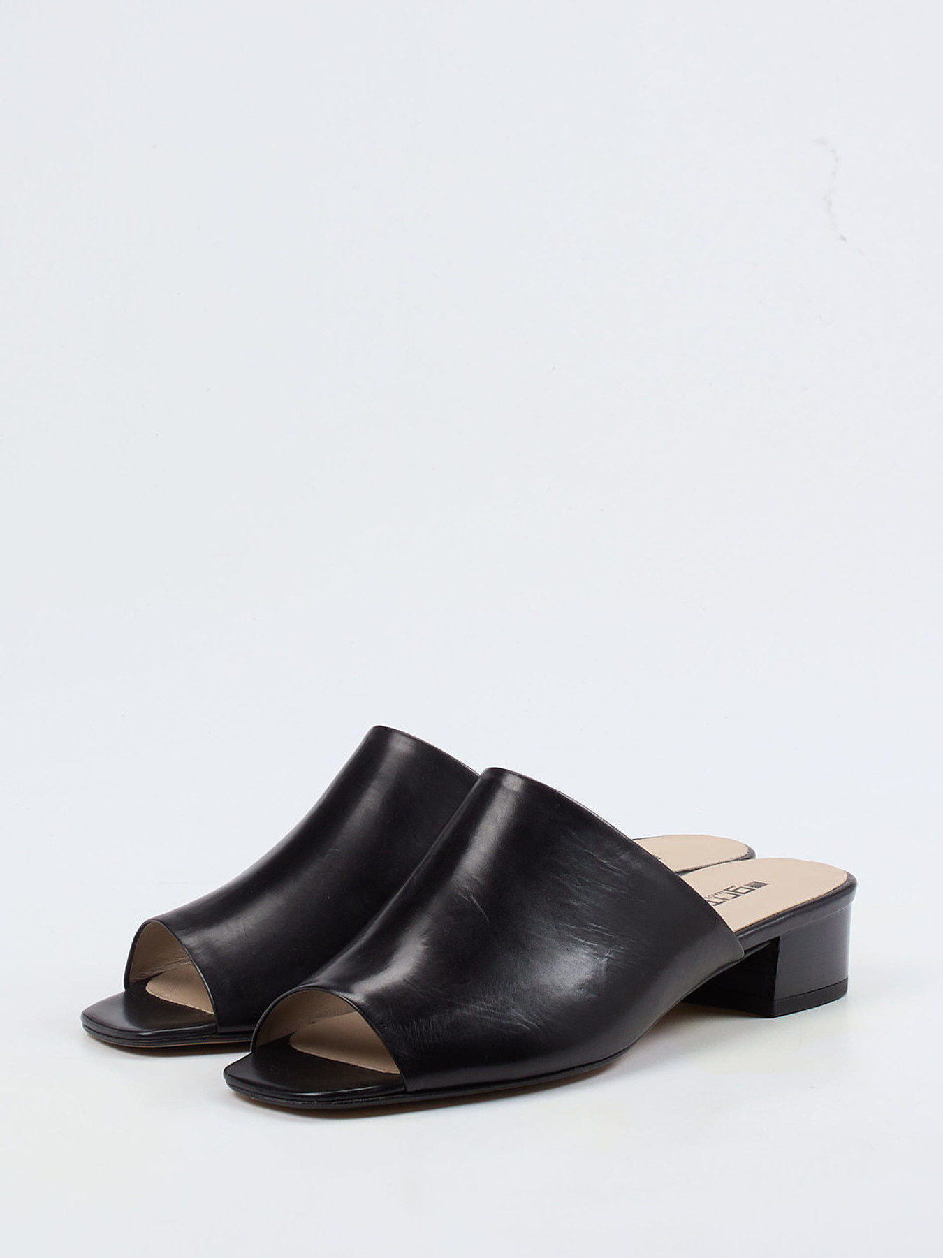 Pantolette schwarz 1122009000102