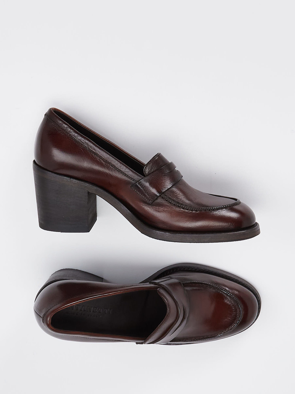 Slipper braun 1518289000204