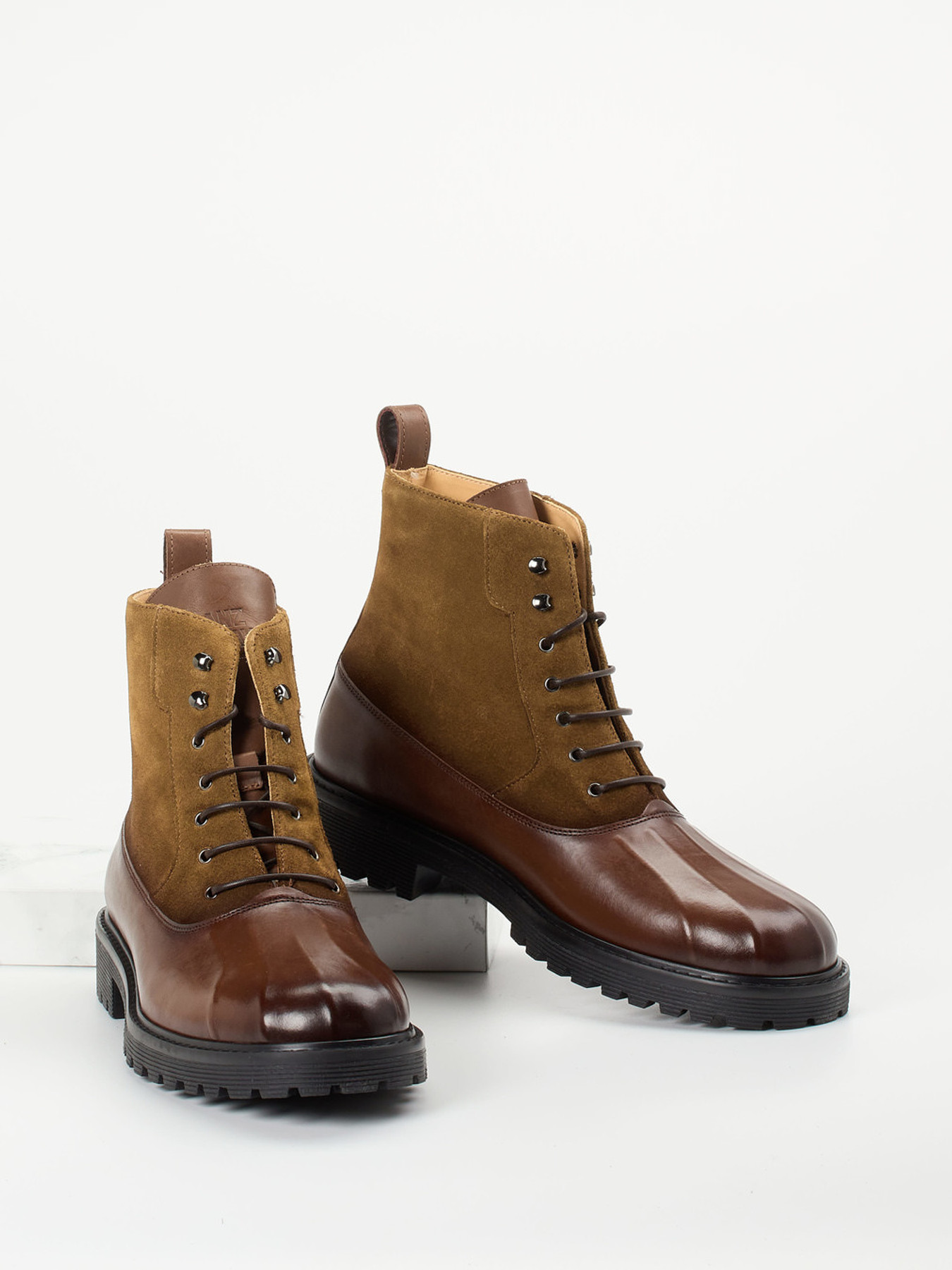 Boots braun 4701229060604