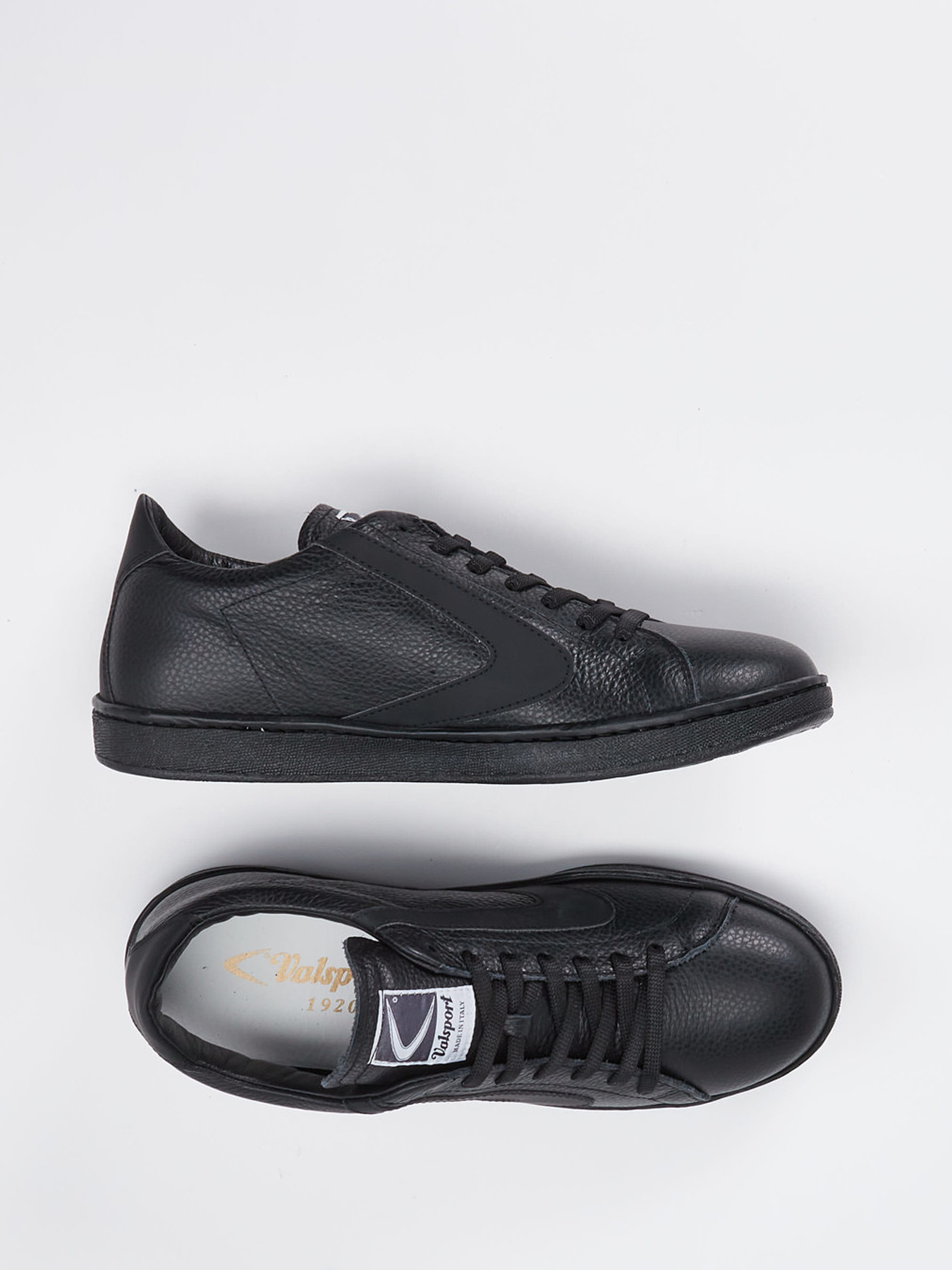 Sneaker schwarz 4661009055304