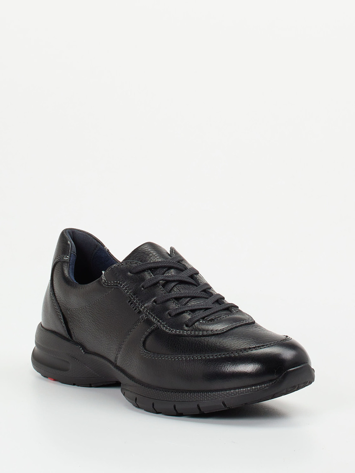 Schnürschuh schwarz 4610009115906