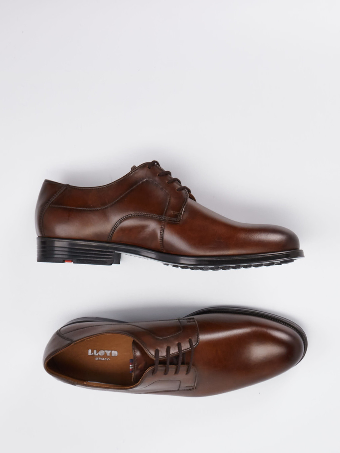 Schnürschuh braun 4610229037604