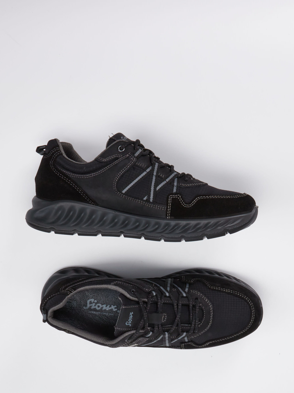 Schnürschuh schwarz 4610009115604