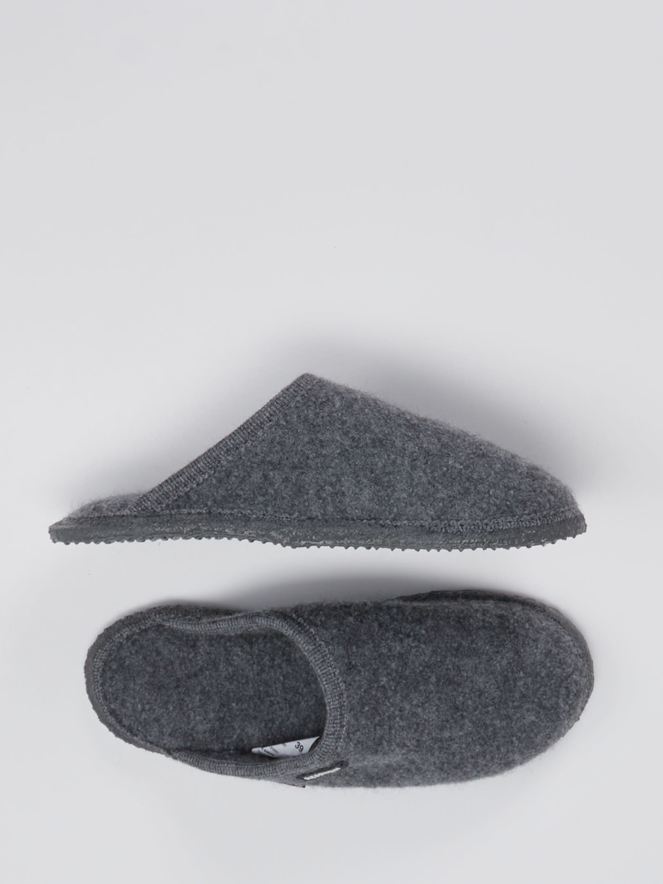 Hausschuh grau 7163459003104