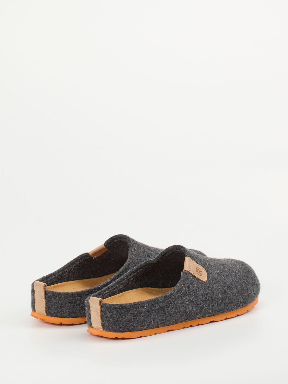 Hausschuh grau 7463409005903