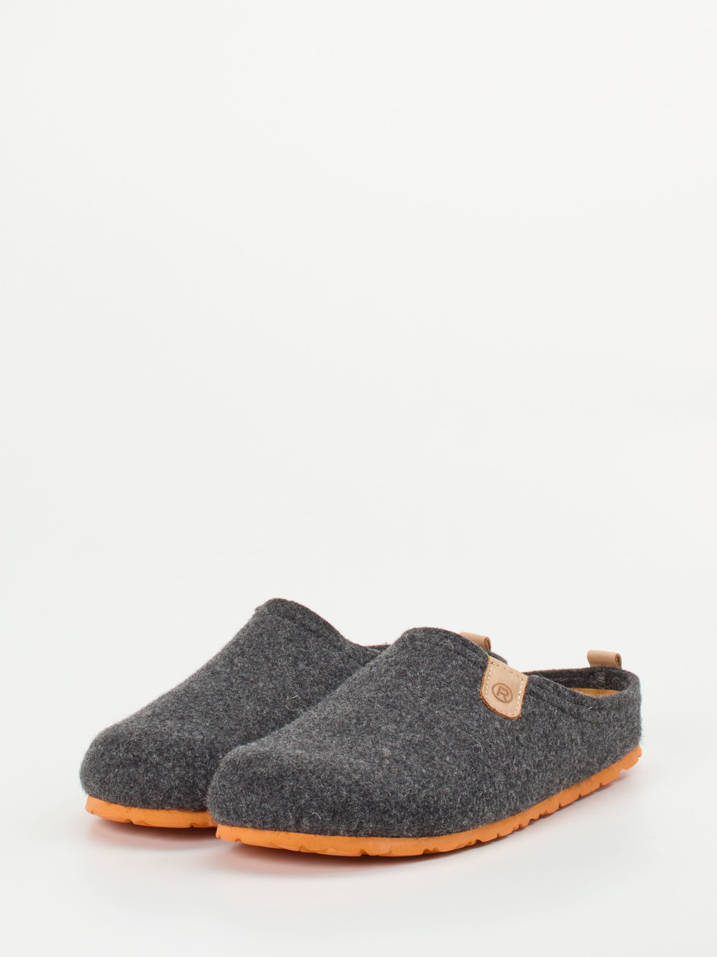 Hausschuh grau 7463409005902