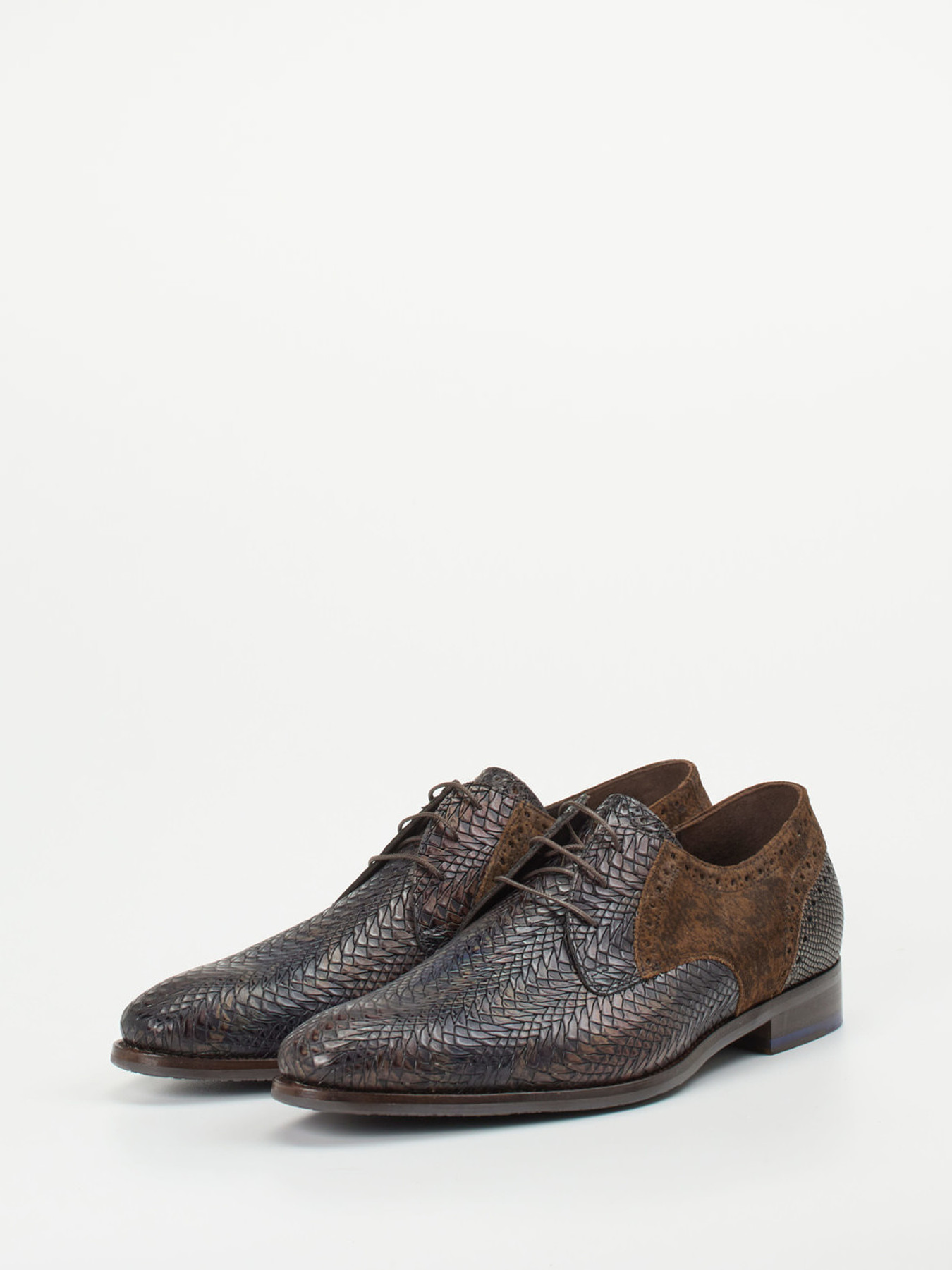 Schnürschuh braun 4610209090702