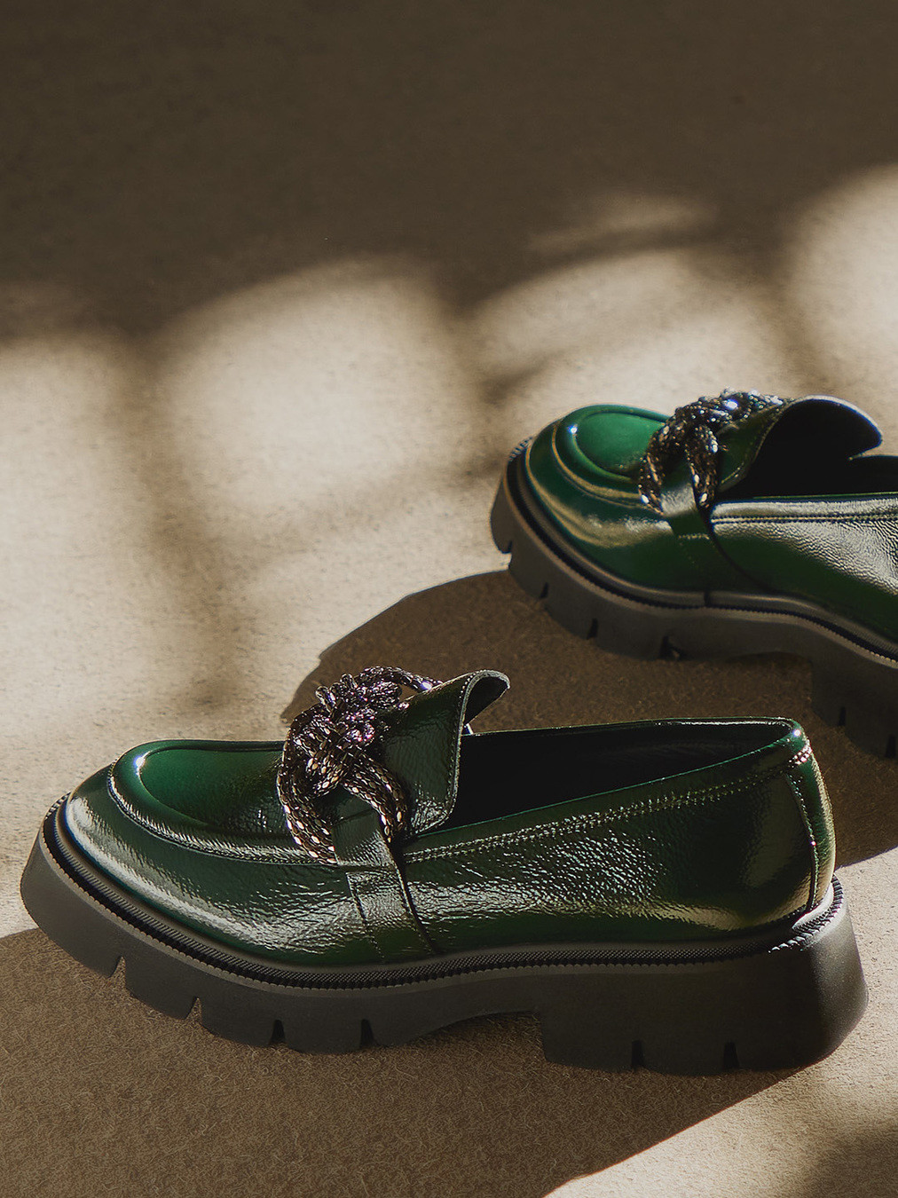 Slipper grün 1513659000902