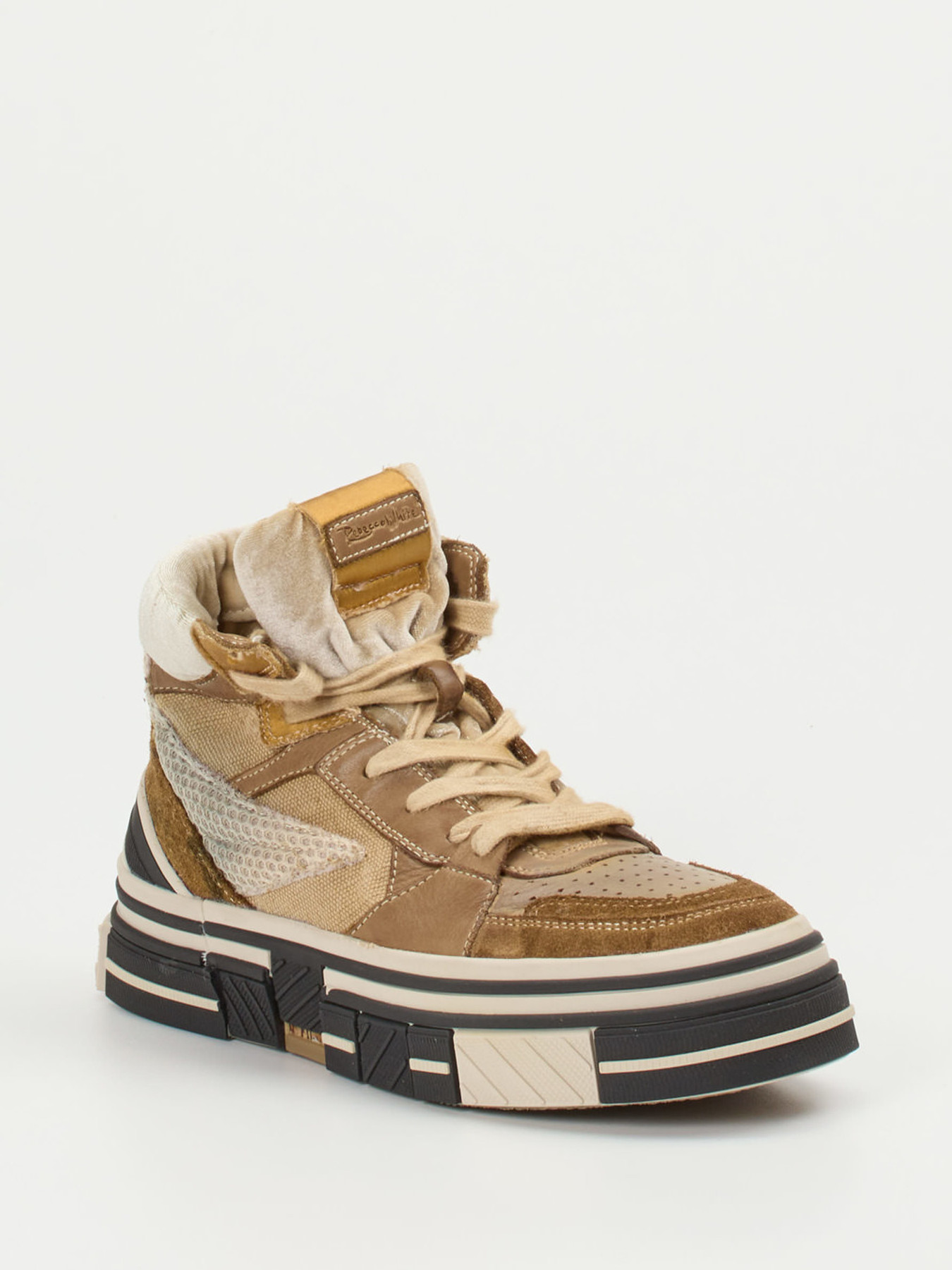 Sneaker high braun 1673289000706