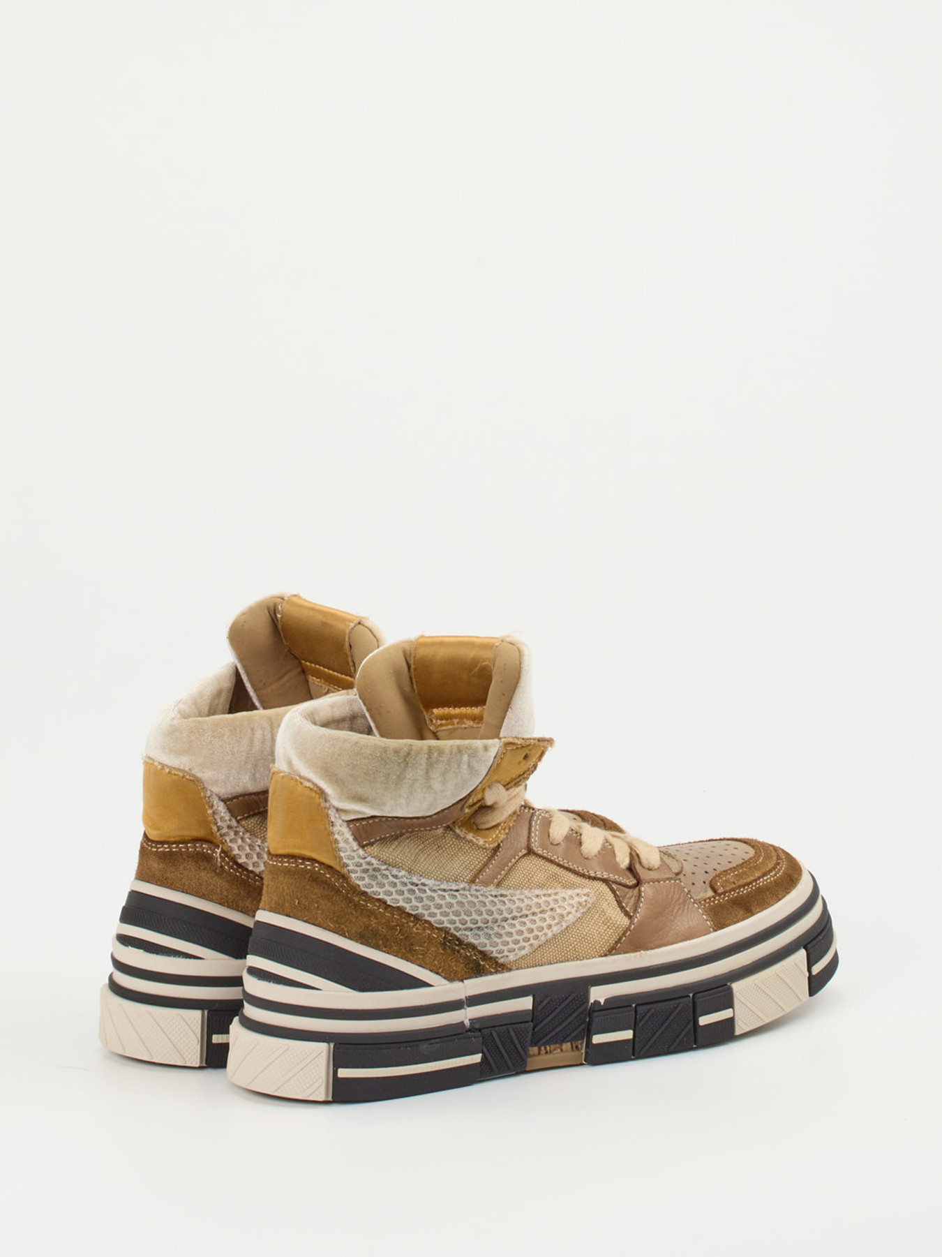 Sneaker high braun 1673289000703