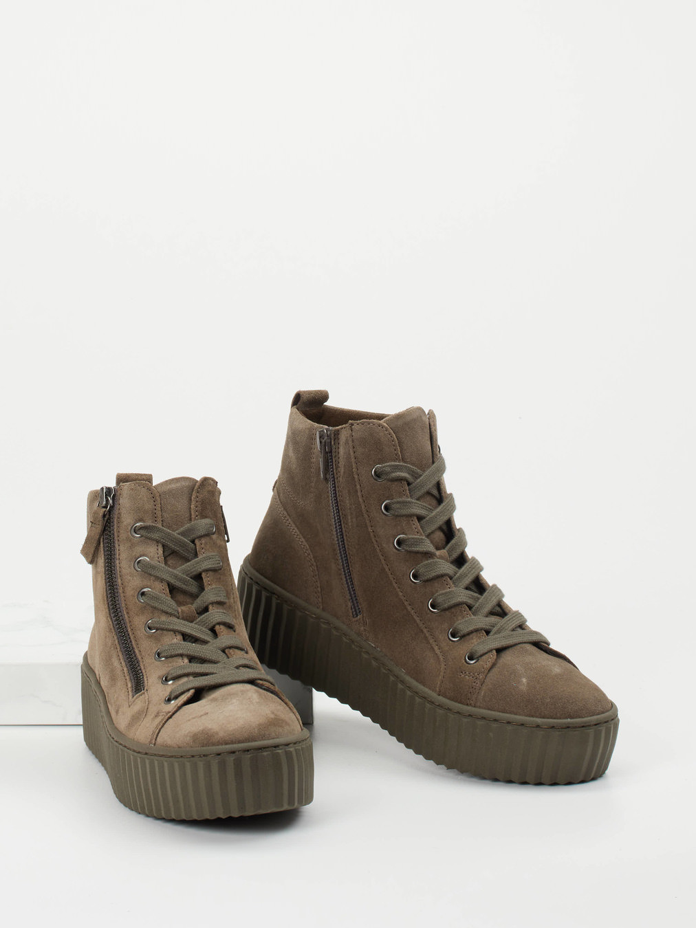 Sneaker high braun 1685269000104