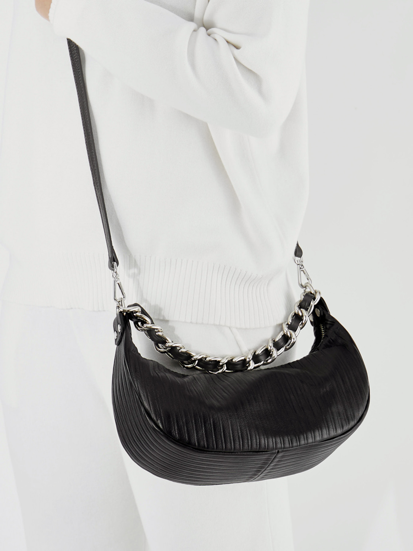 Umhängetasche schwarz 9302009001206