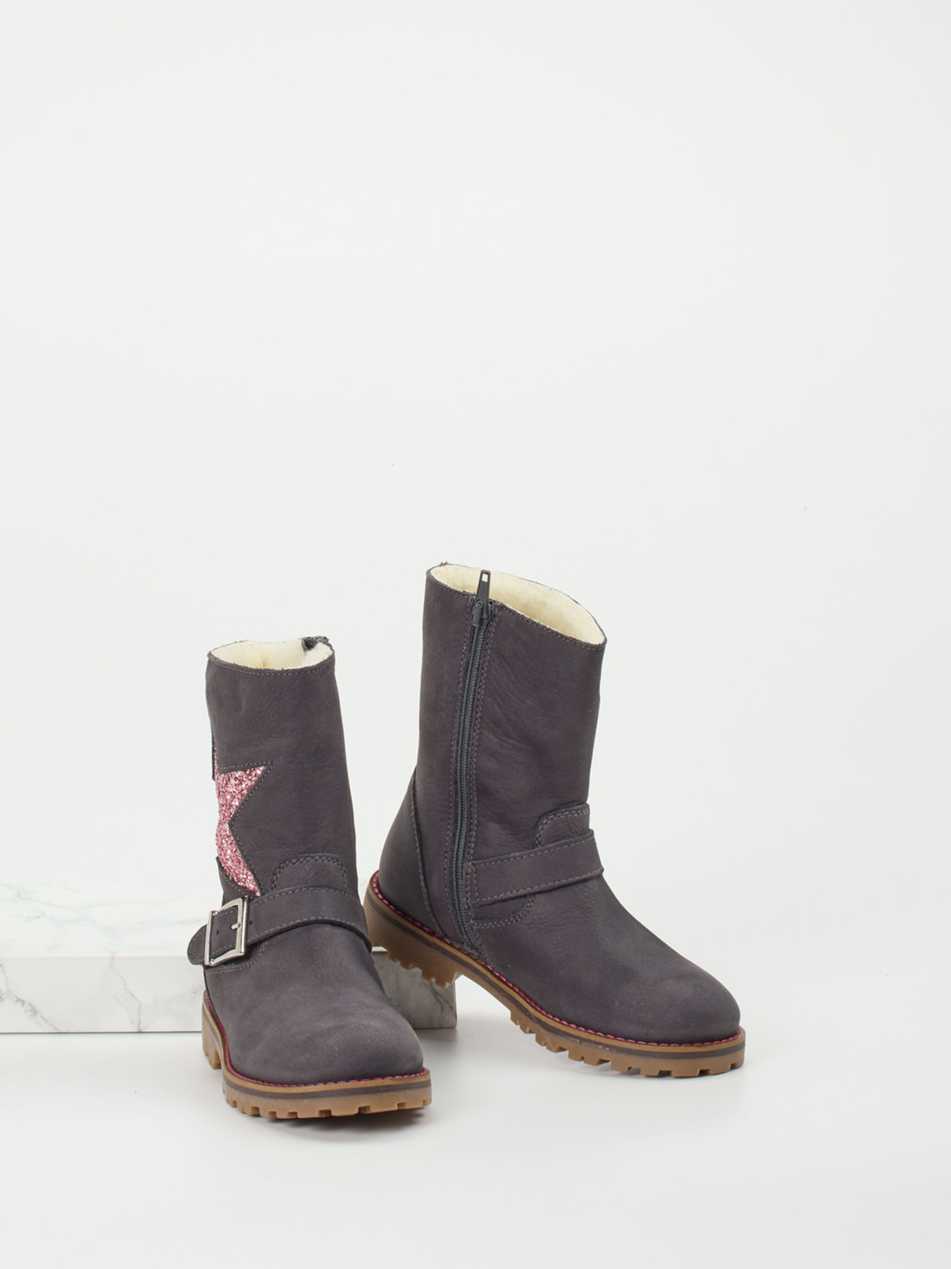 Boots grau 6820409002304
