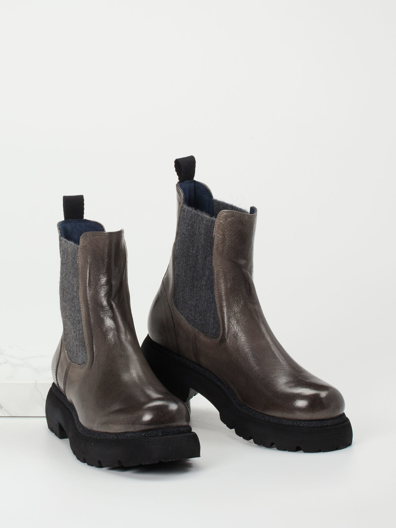 Chelsea Boots grau 1735409001104