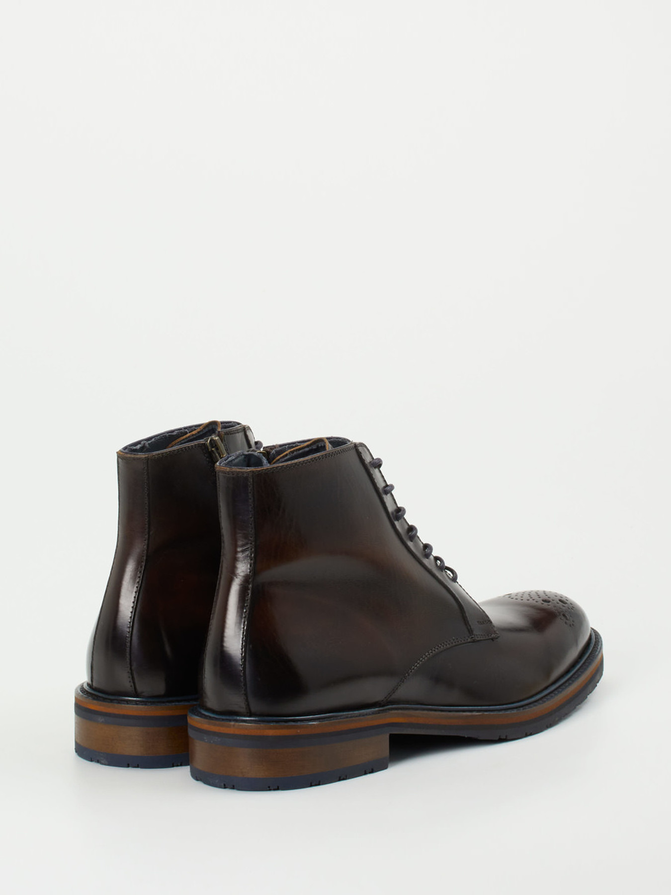 Boots braun 4701209069503