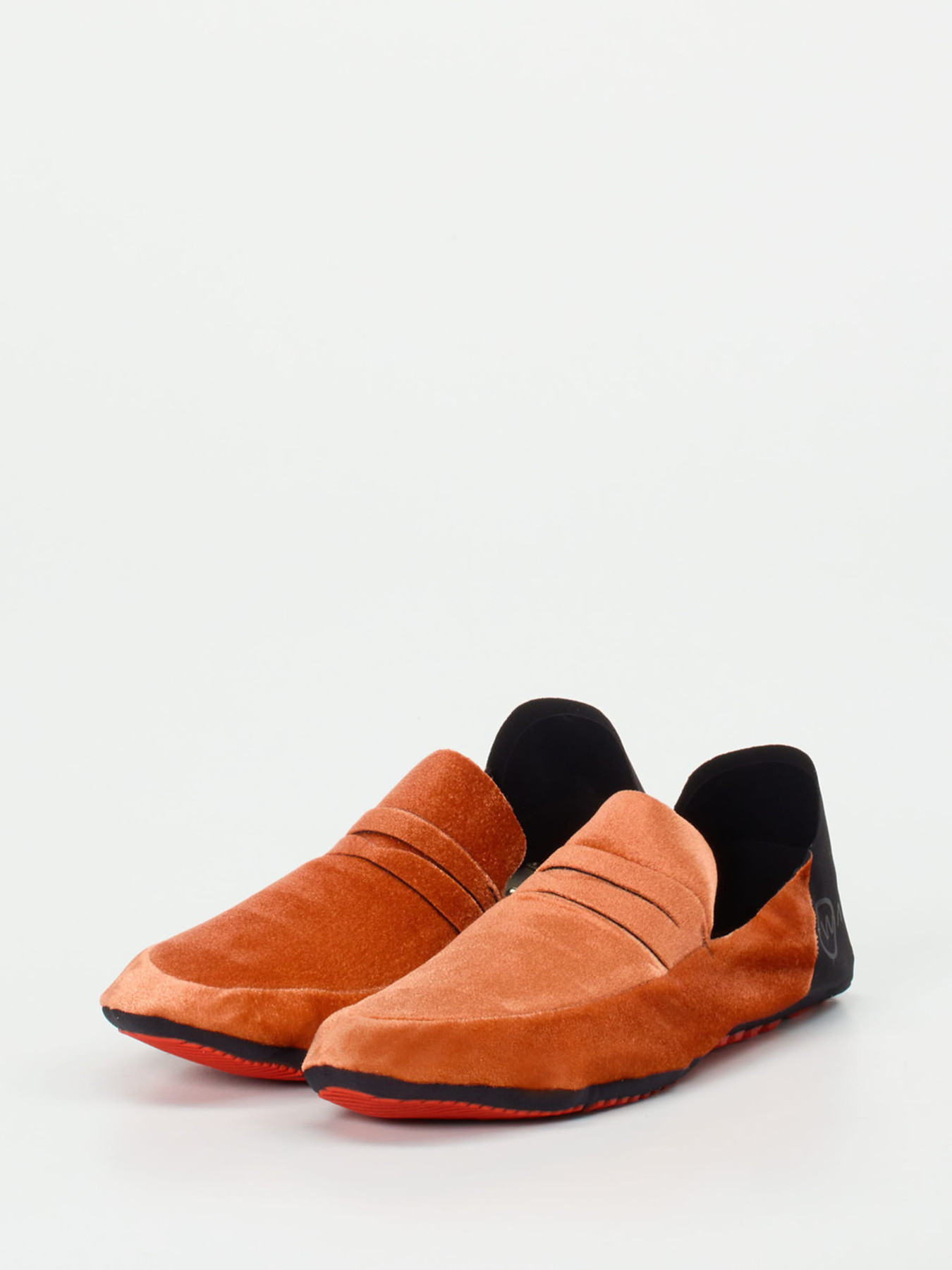 Hausschuh orange 7713579000202