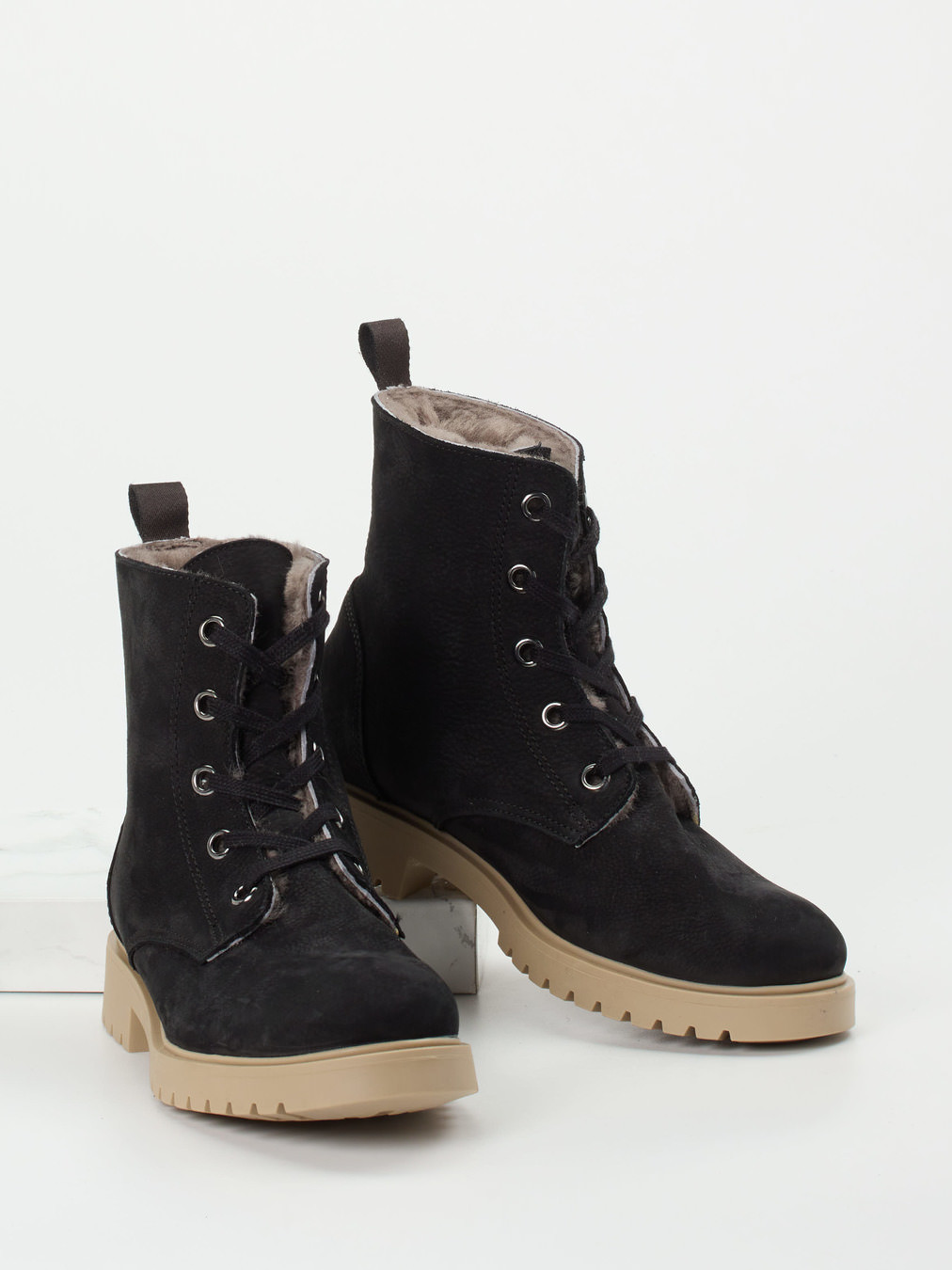 Boots schwarz 6800009004904