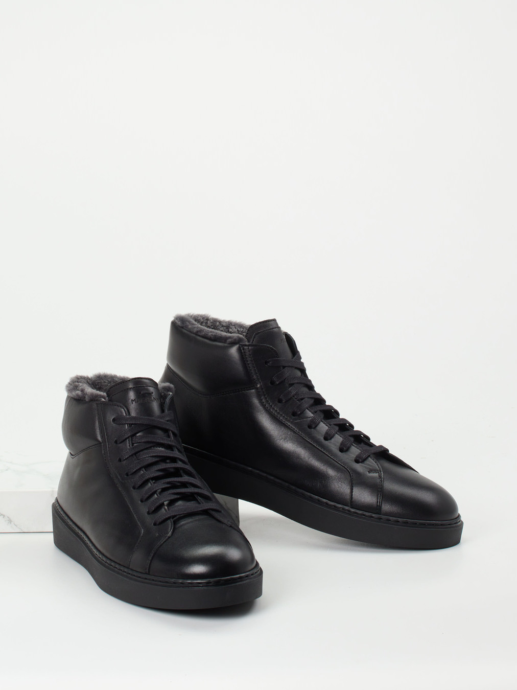 Sneaker high schwarz 4861009054304