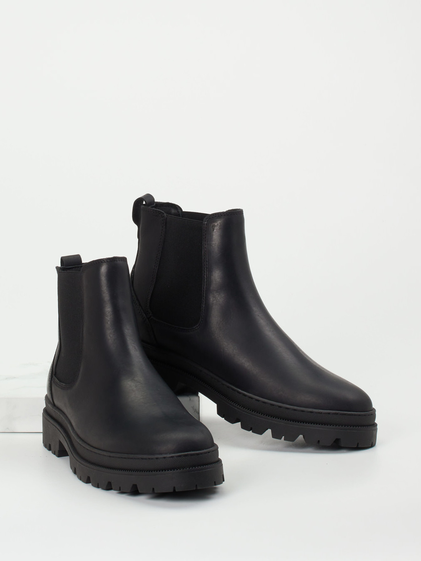 Boots schwarz 4711009019404