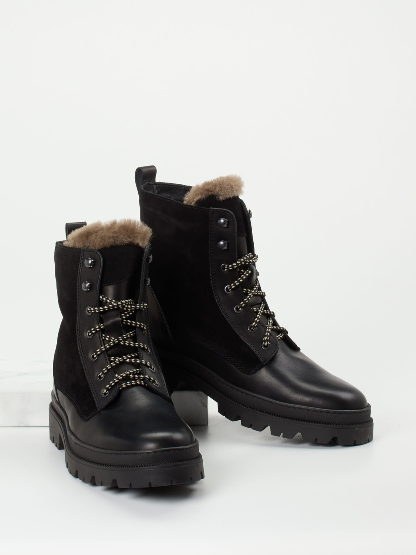 Boots schwarz 4801009055504