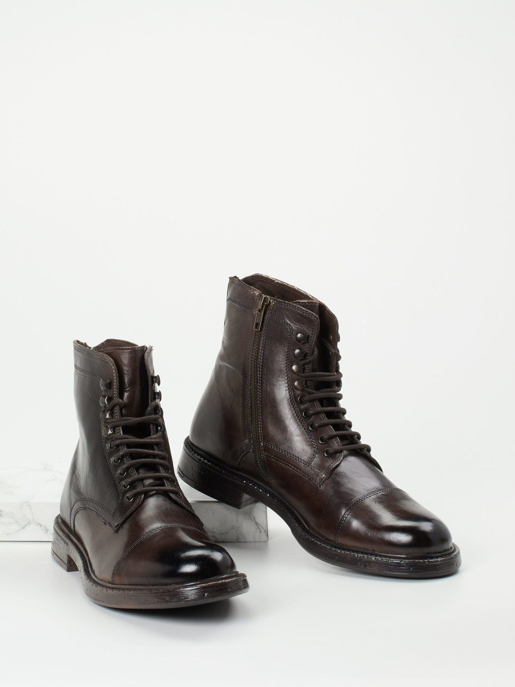 Boots braun 4701209068804