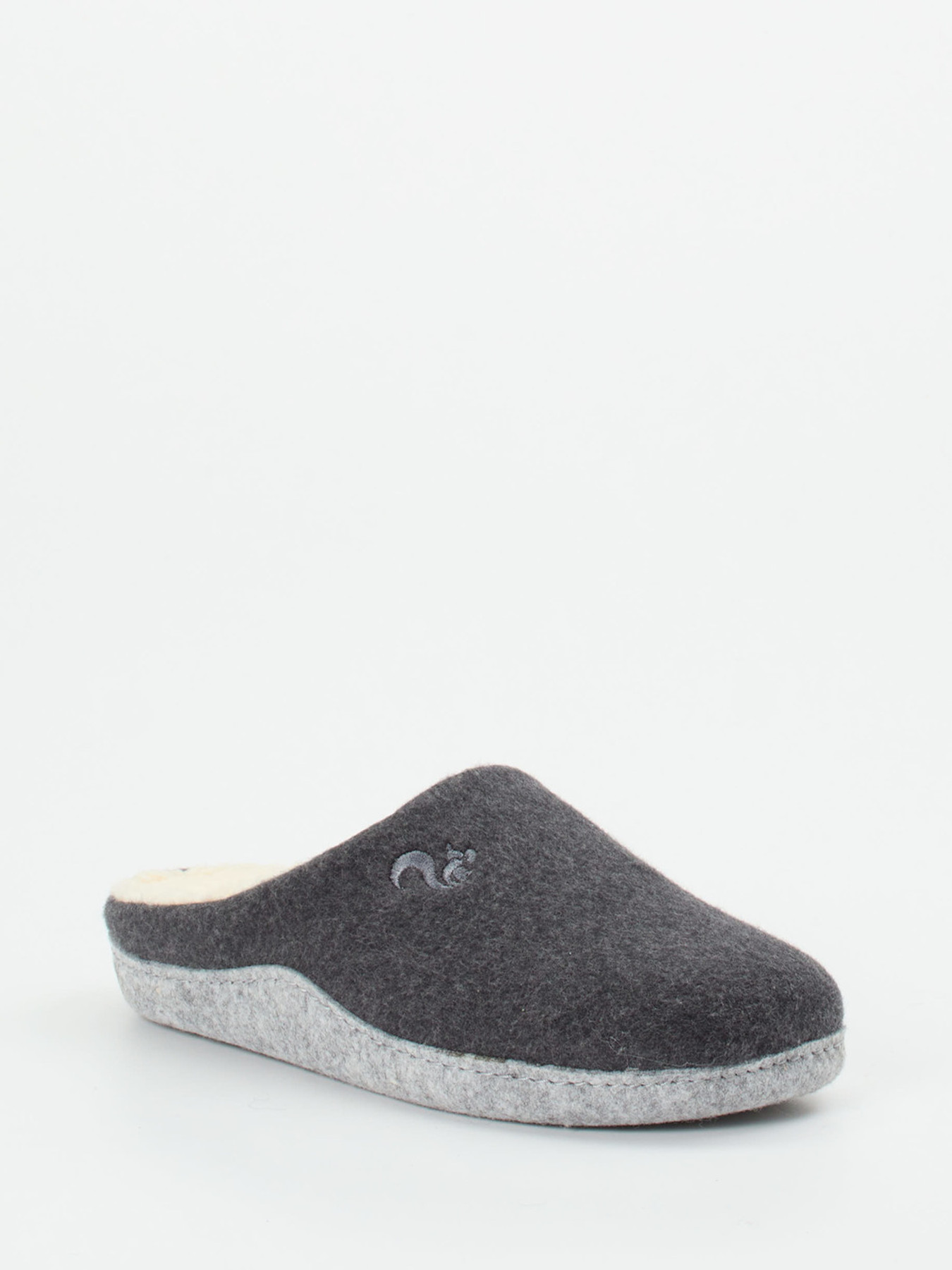 Hausschuh grau 7163409011806