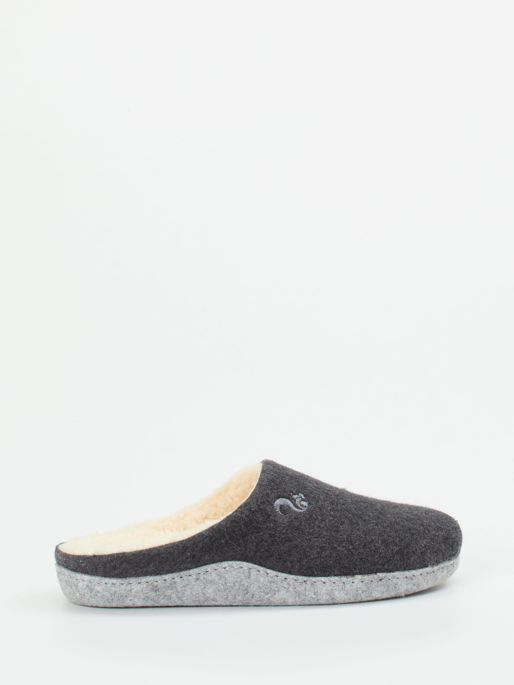 Hausschuh grau 7163409011801