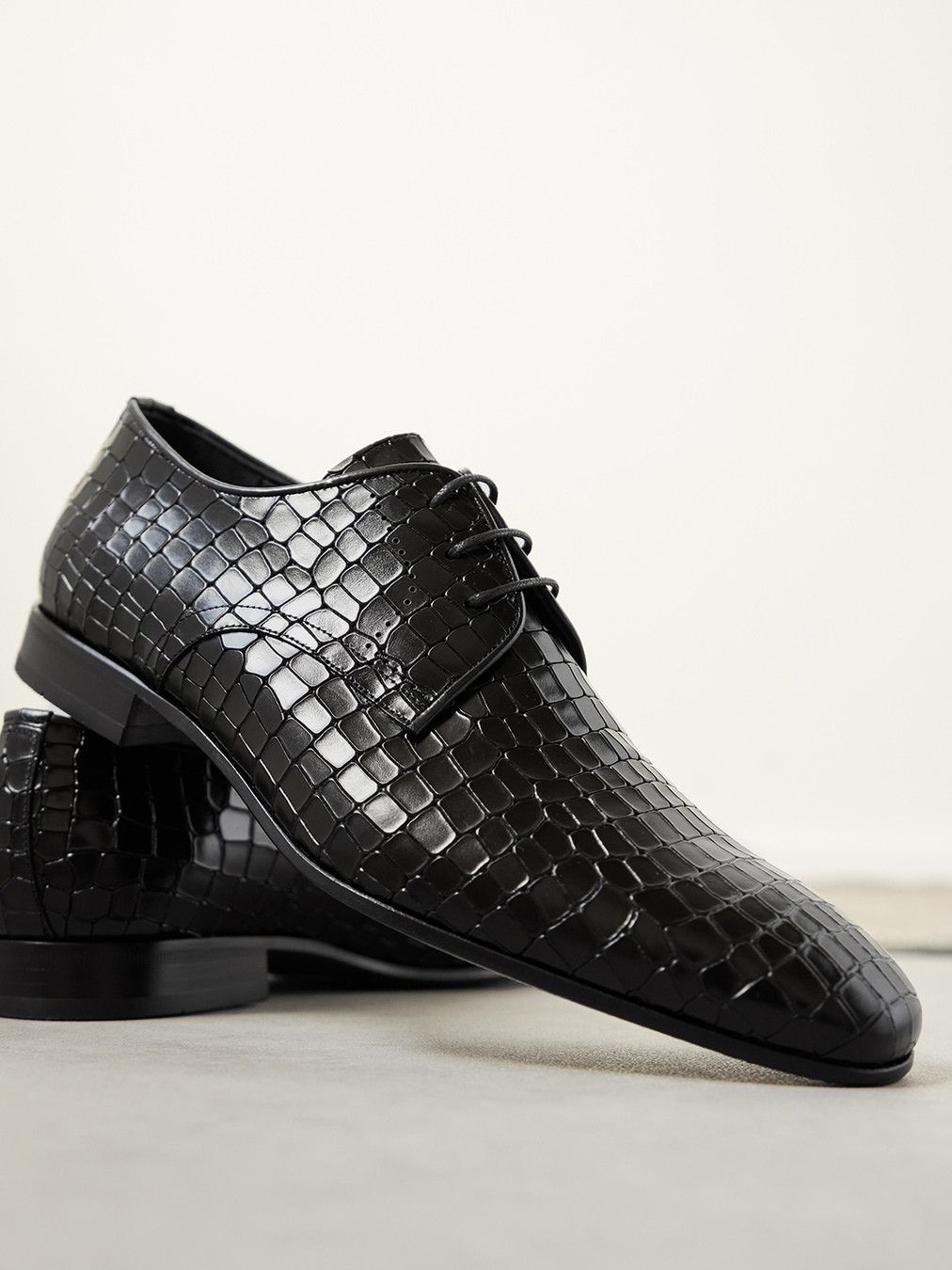 Schnürschuh schwarz 4601009101802