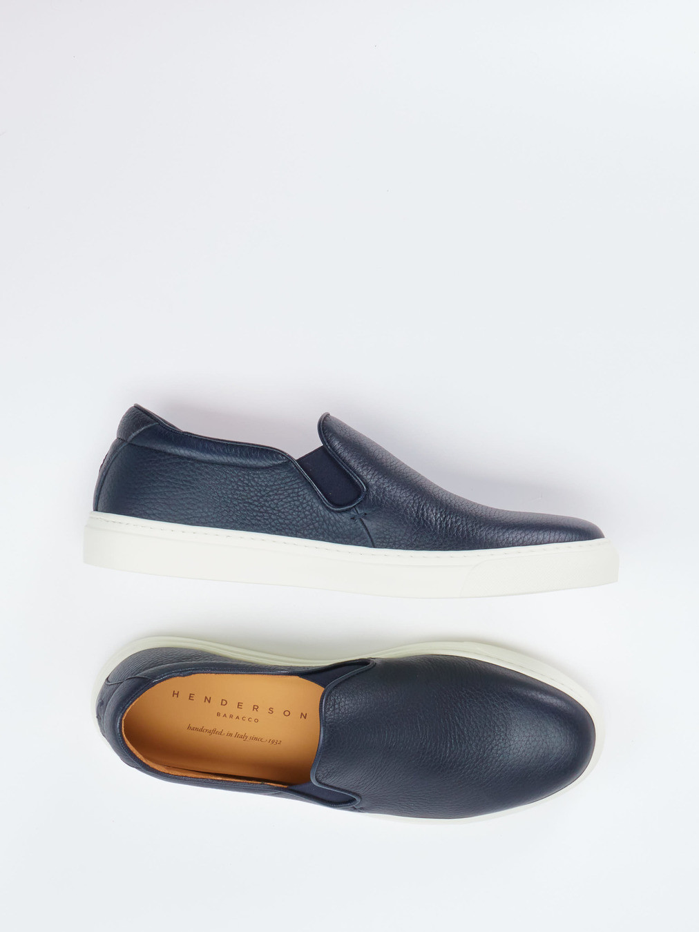 Slipper Barney blau 4510109011404