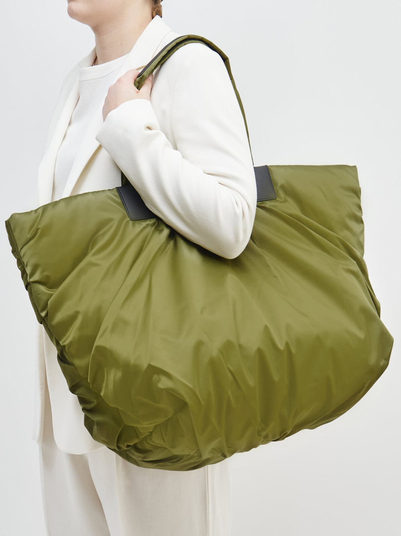 Reisetasche grün 9314629000106.jpeg