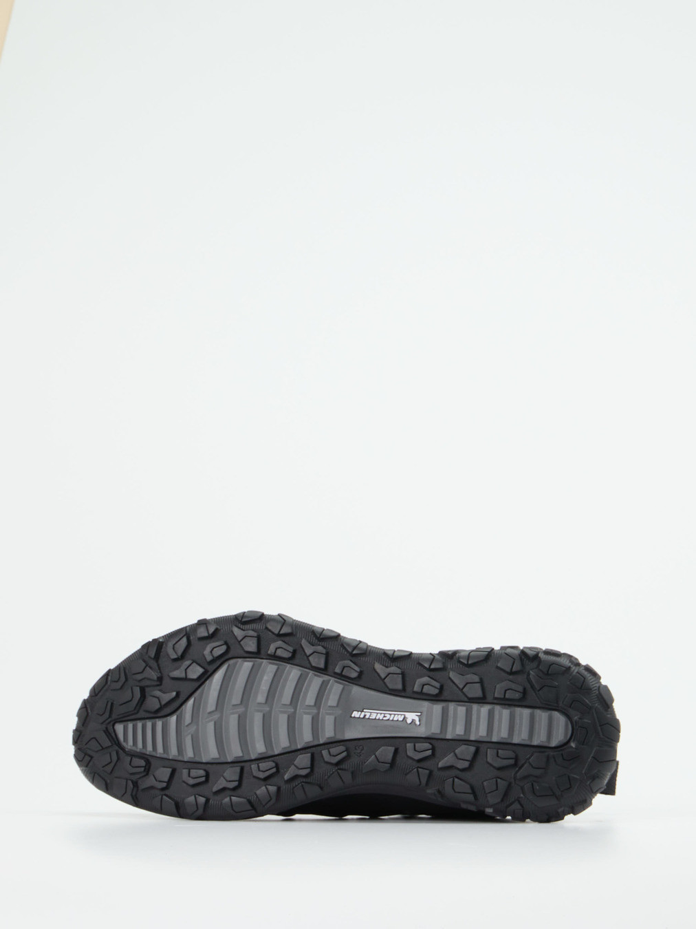 Schnürschuh schwarz 4610009117205