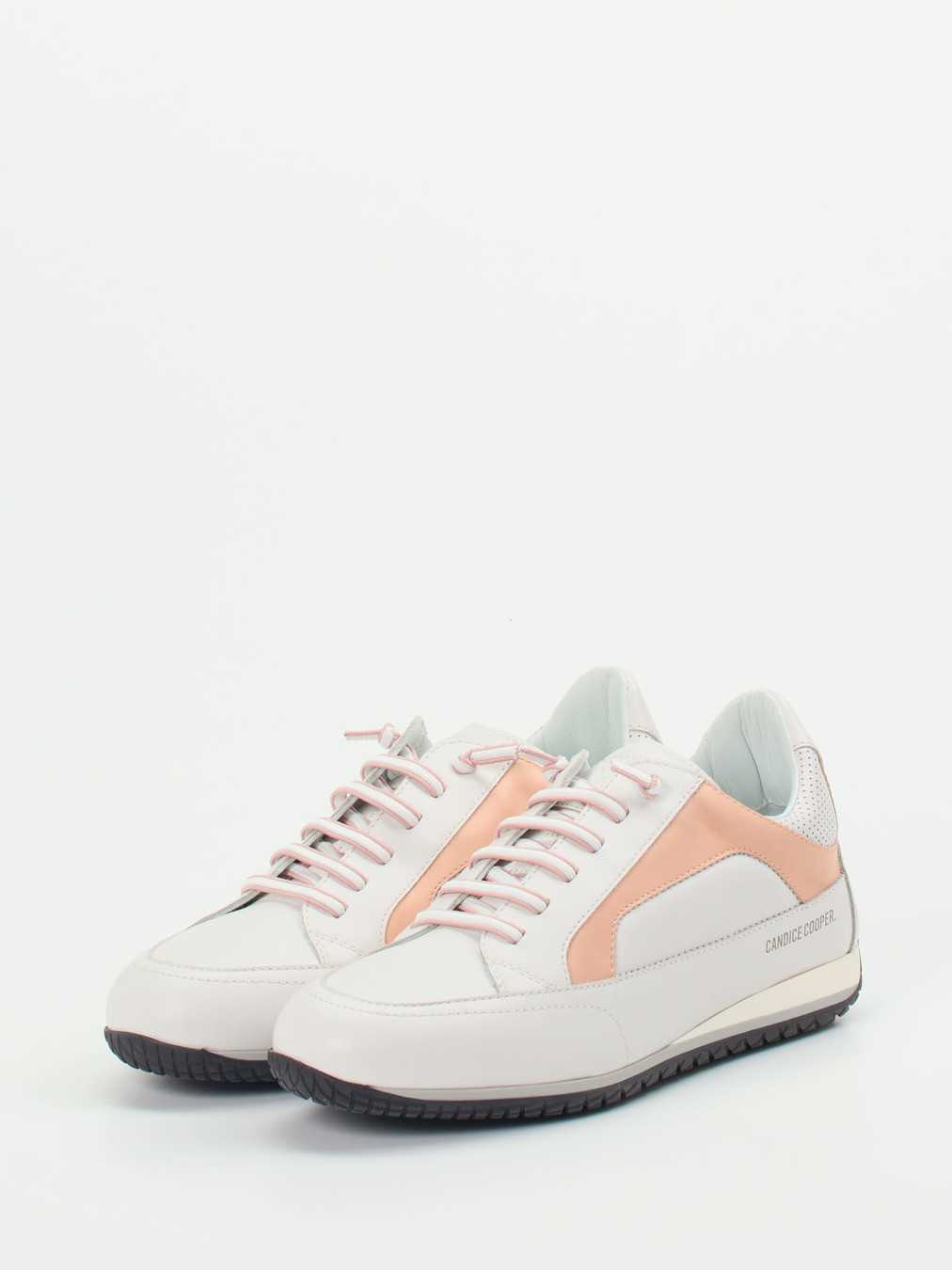 Sneaker weiß 1663703000302