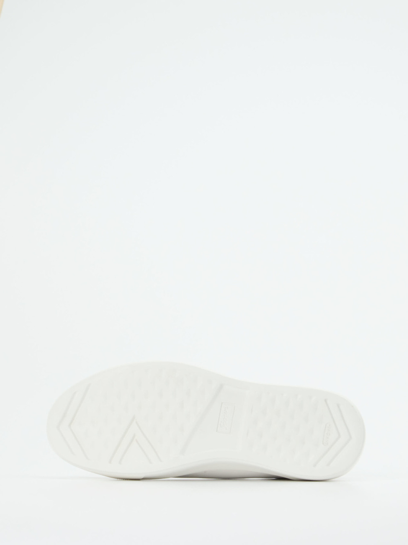 Sneaker weiß 4661799041005