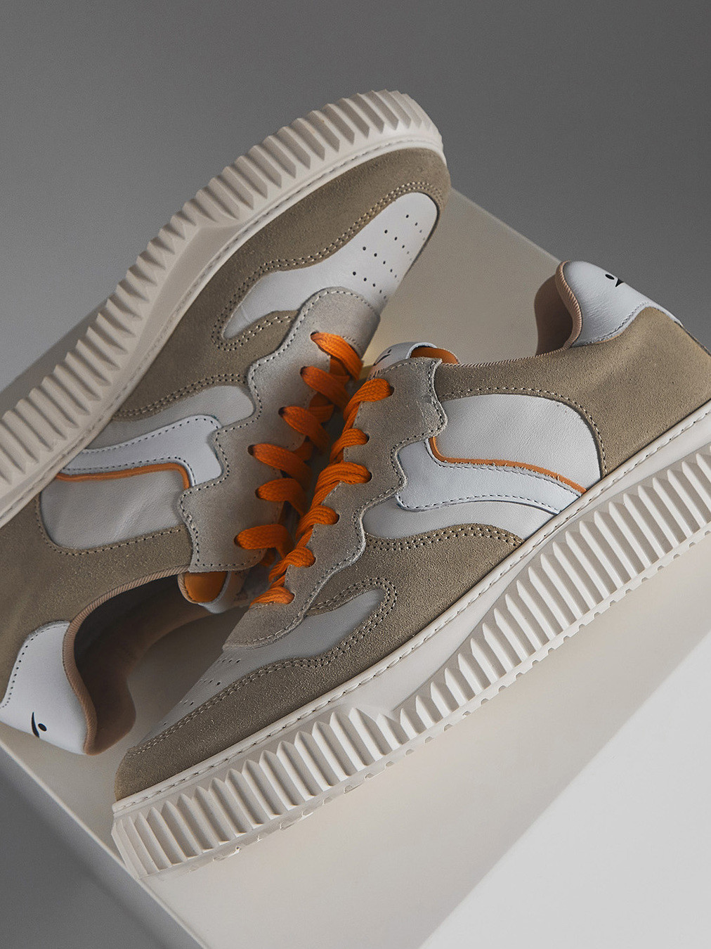 Sneaker beige 1663399002602