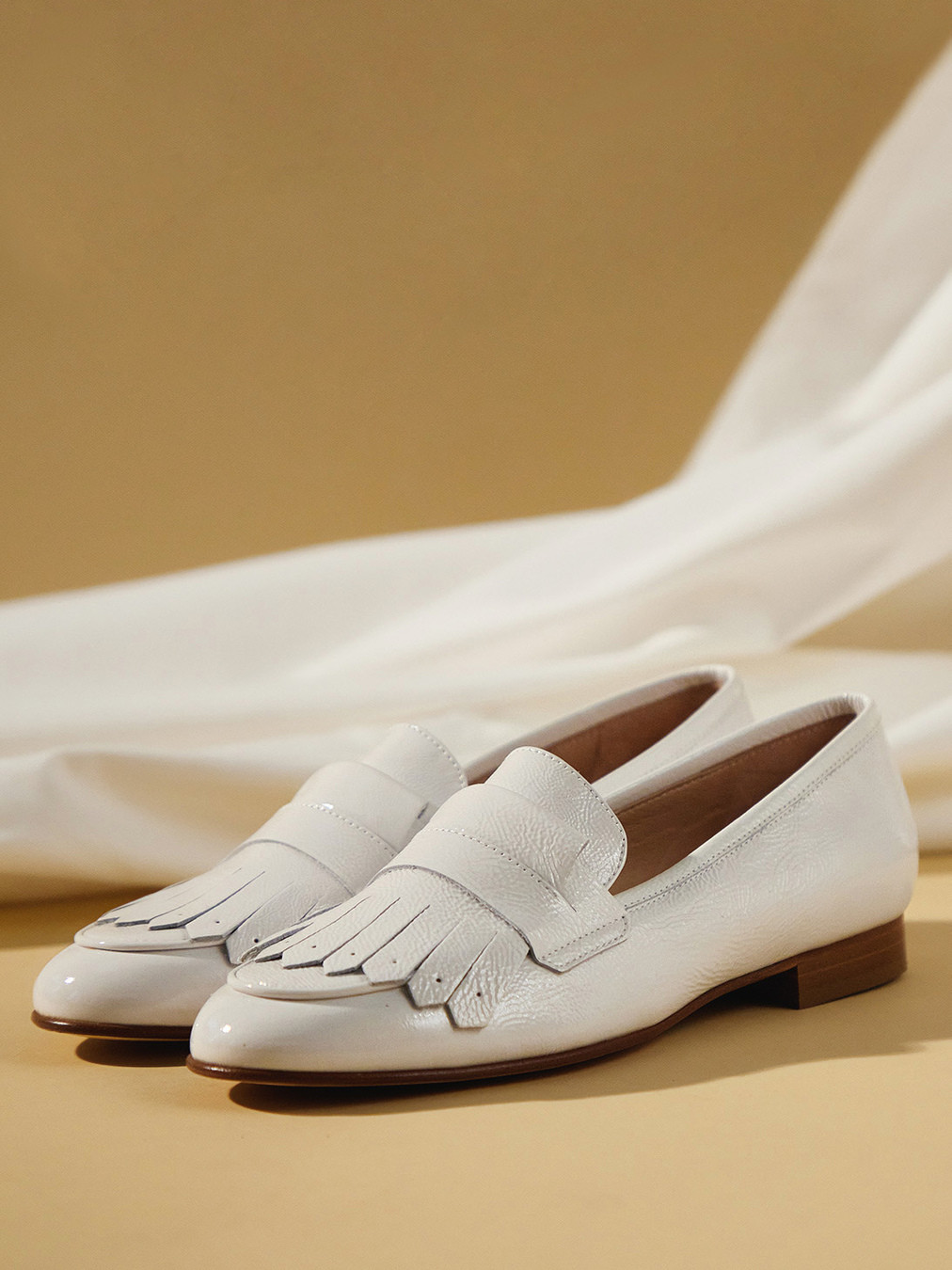 Slipper weiß 1510799007502