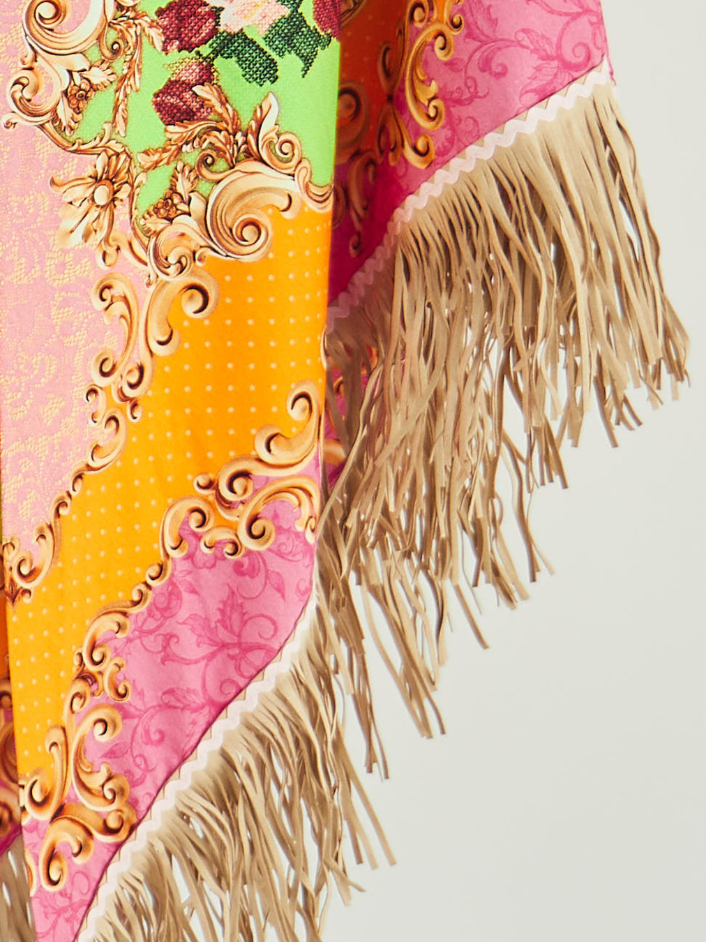 Poncho multi 9330999000203