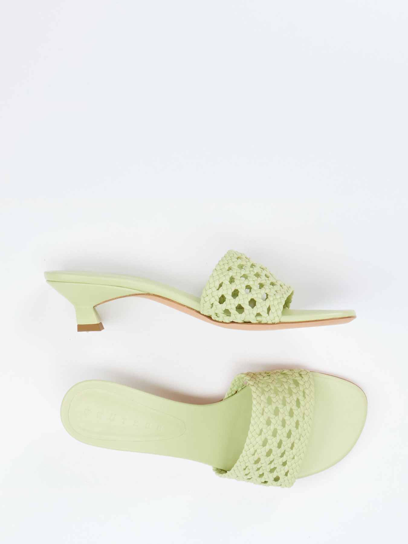 Pantolette grün 1124699000104