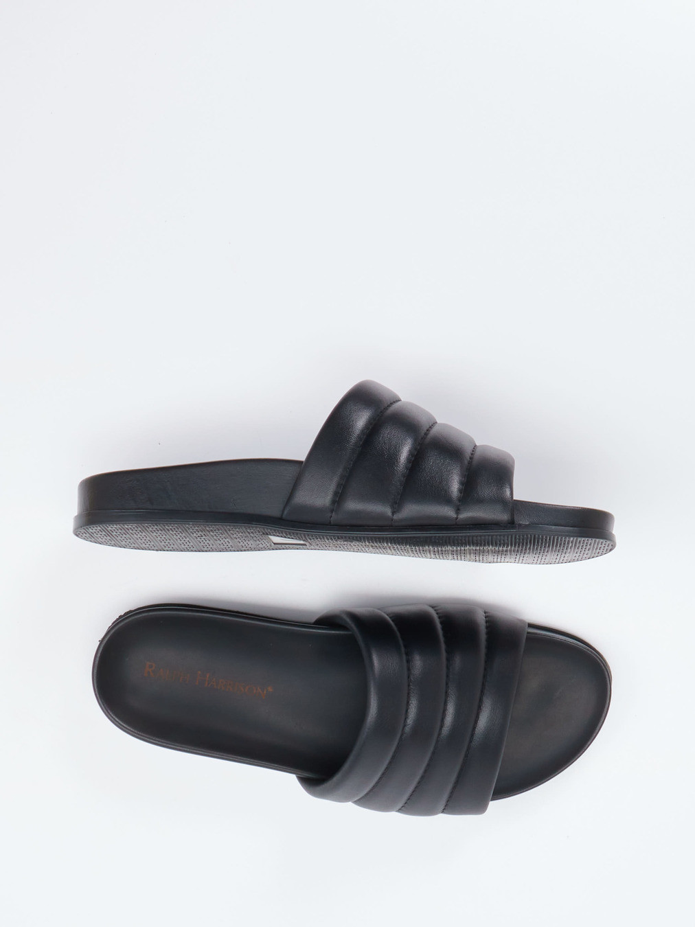 Pantolette schwarz 4101009005404