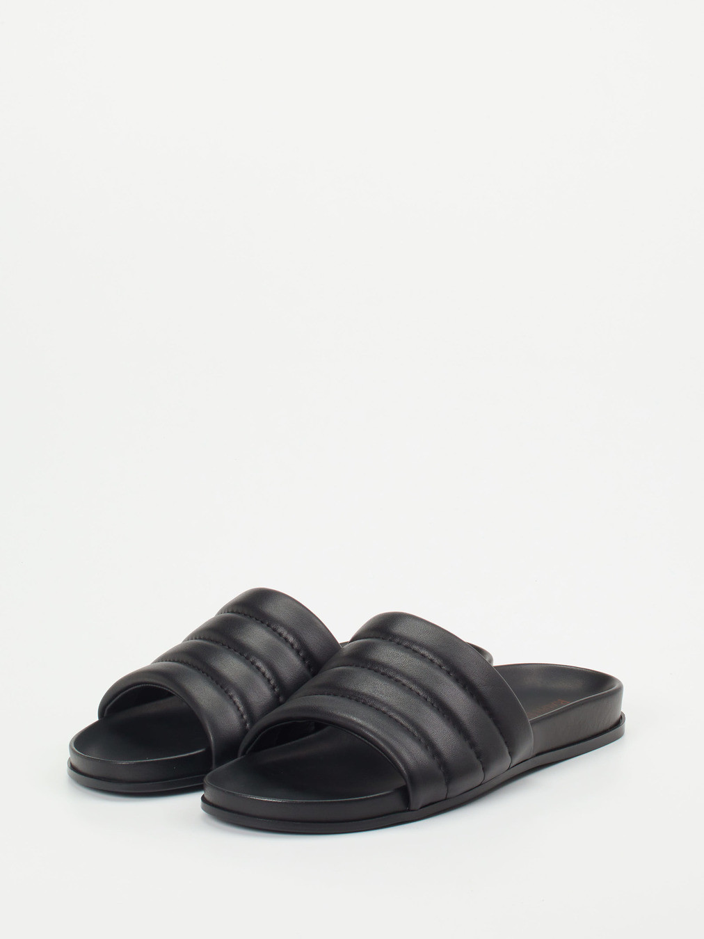 Pantolette schwarz 4101009005402