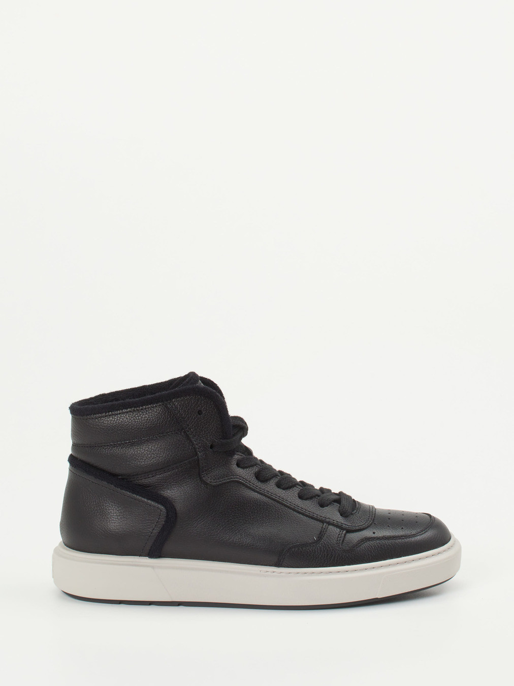 Sneaker High schwarz 1673009003801